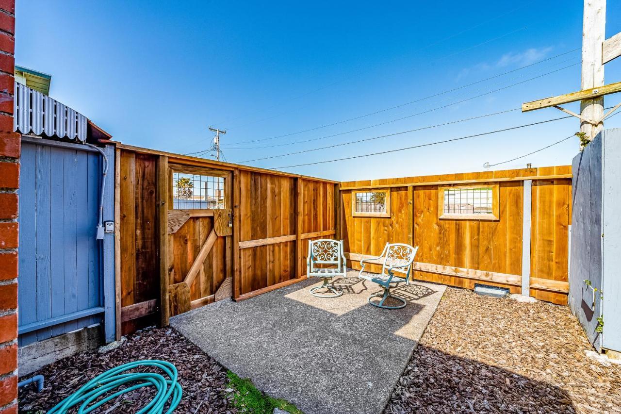 יוריקה Allegra'S Cottage מראה חיצוני תמונה